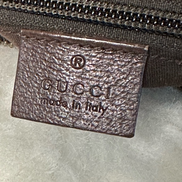 💯Authentic Gucci Shoulder Bag with Cherryline🍀 - Picture 13 of 15